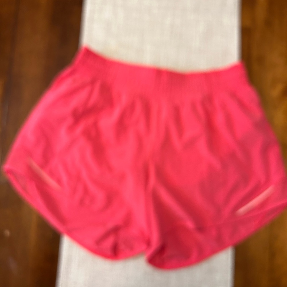 Lululemon Athletica Lipgloss Shorts